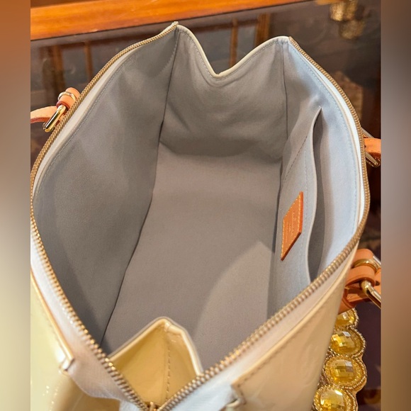 Authentic Louis Vuitton Rosewood Avenue Cream Vernis - Picture 11 of 13
